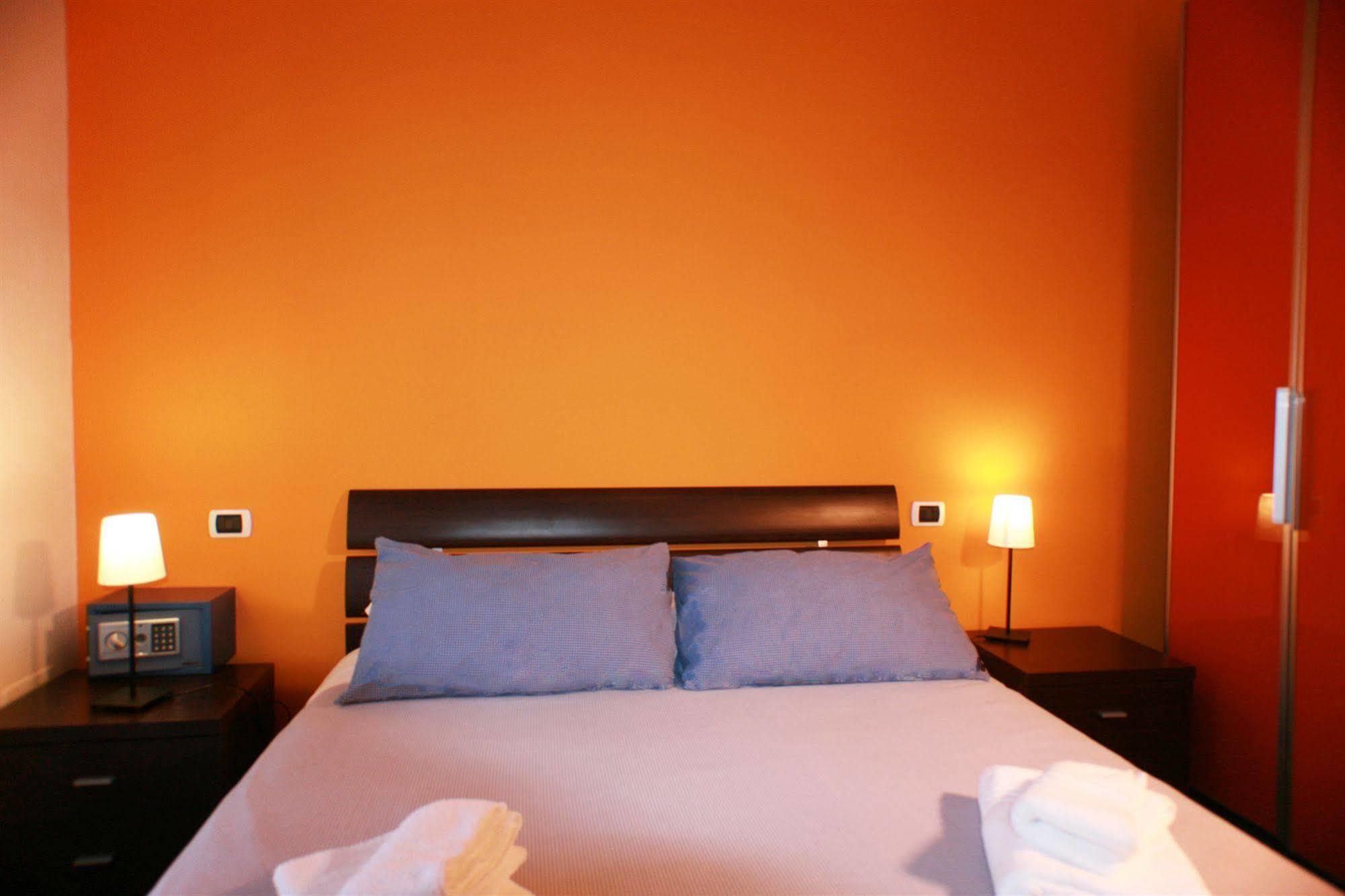 Macao Rooms Рим Экстерьер фото